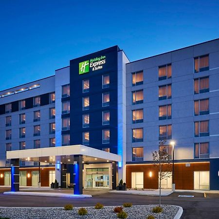 Holiday Inn Express & Suites Windsor East - Lakeshore By Ihg Tecumseh المظهر الخارجي الصورة