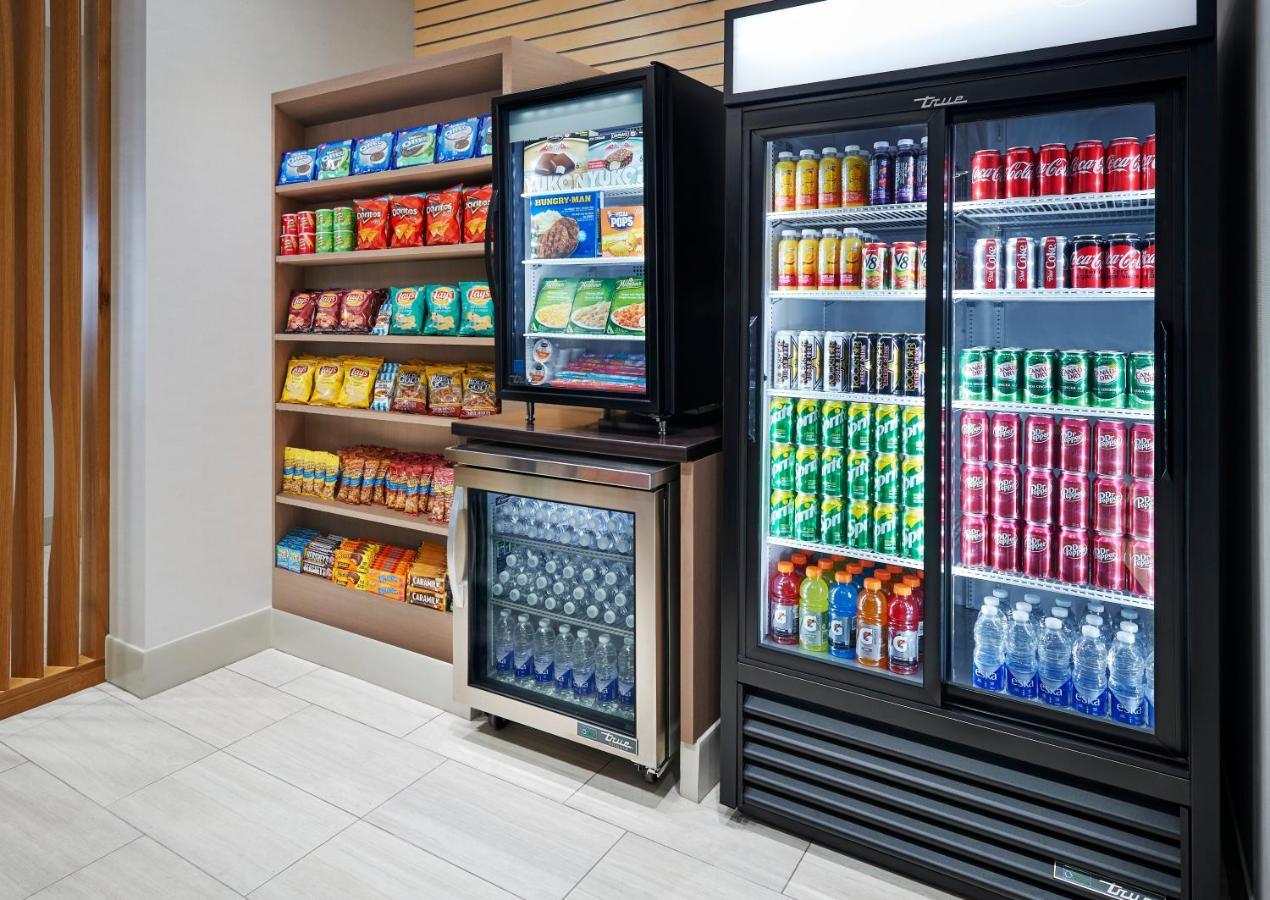 Holiday Inn Express & Suites Windsor East - Lakeshore By Ihg Tecumseh المظهر الخارجي الصورة