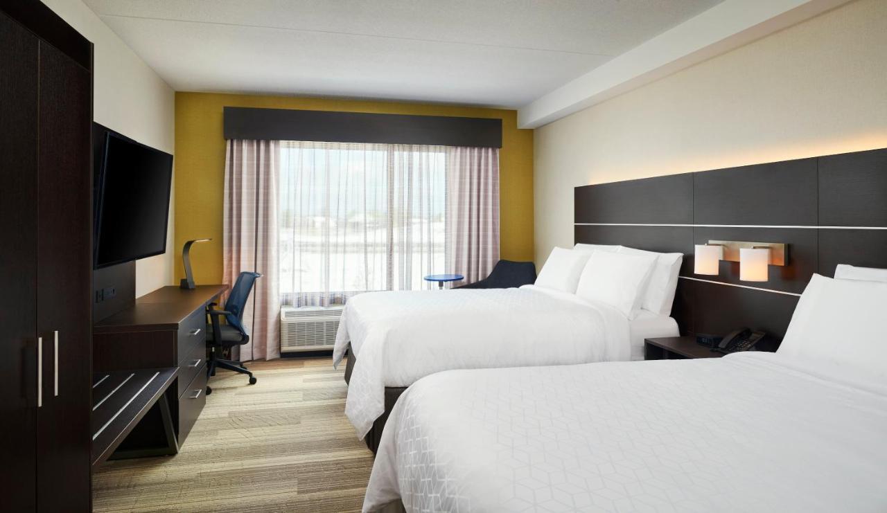 Holiday Inn Express & Suites Windsor East - Lakeshore By Ihg Tecumseh المظهر الخارجي الصورة