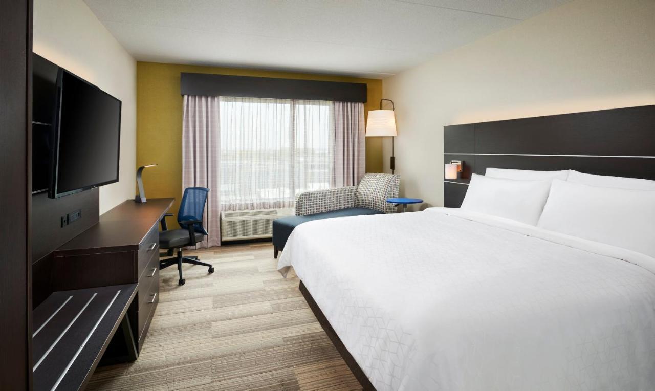 Holiday Inn Express & Suites Windsor East - Lakeshore By Ihg Tecumseh المظهر الخارجي الصورة