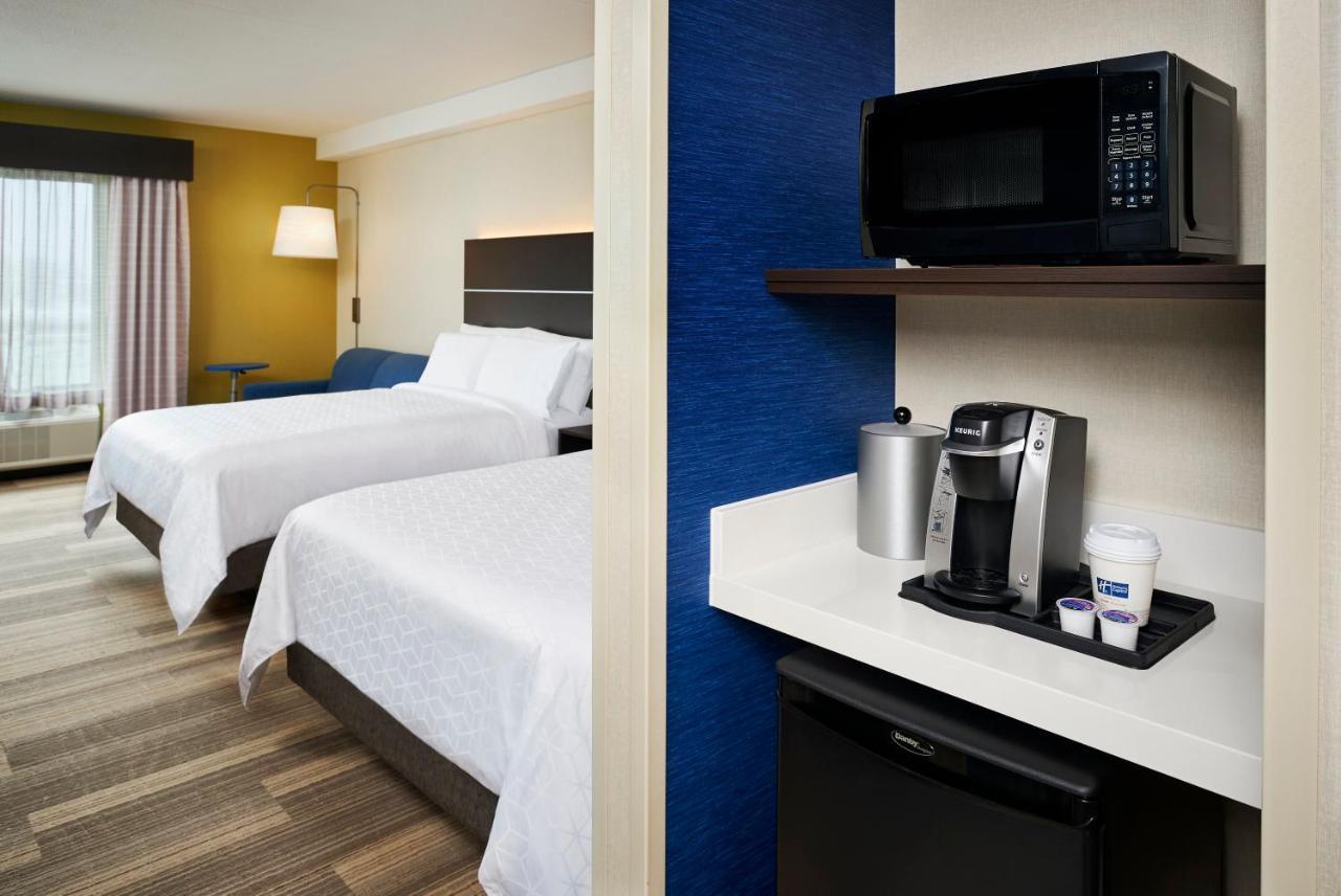 Holiday Inn Express & Suites Windsor East - Lakeshore By Ihg Tecumseh المظهر الخارجي الصورة